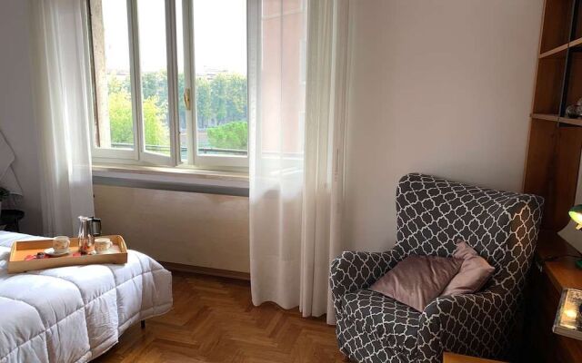 Riverview Luxury Flat