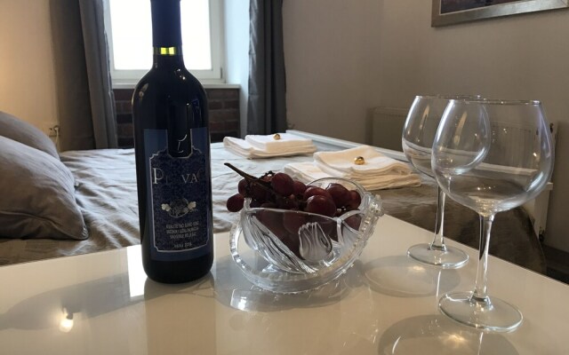 Holiday Zagreb Center Studio Apartment