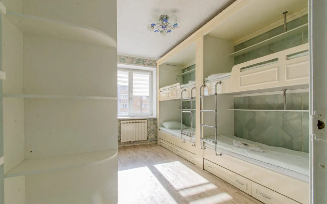 Krylia Apartment Bureau on Stroiteley Street 6