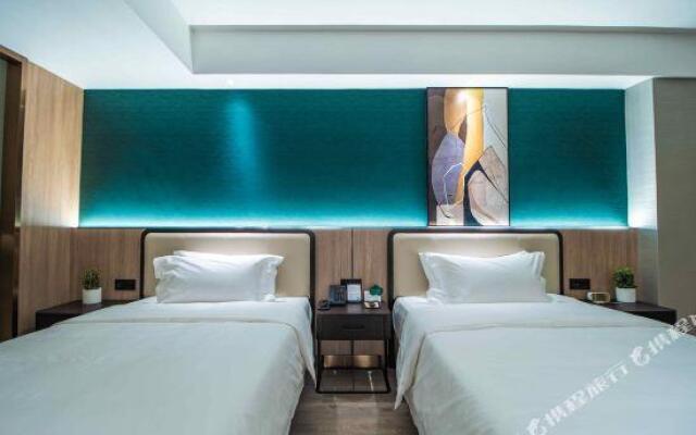Yufeng International Hotel