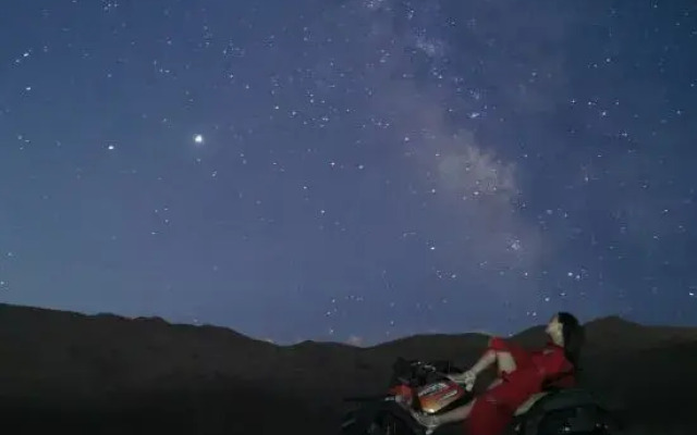 Dunhuang West Minjiang Lake Desert Camping Base