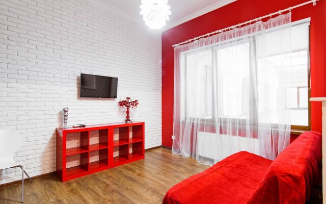 LeonRooms Onilovoy 18-1