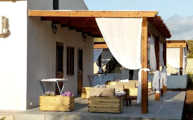 Charming Hideaway