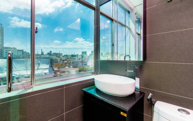 White Diamond PN Hotel