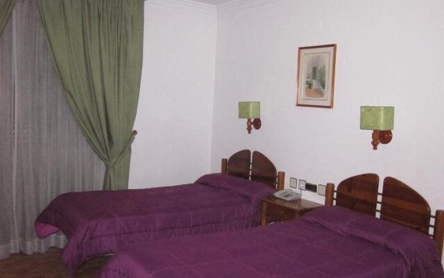 Hotel Elena Maria