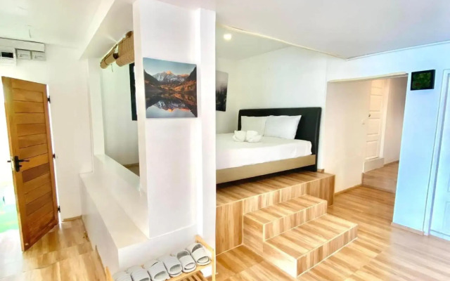 Patong Sunset Villa Phuket