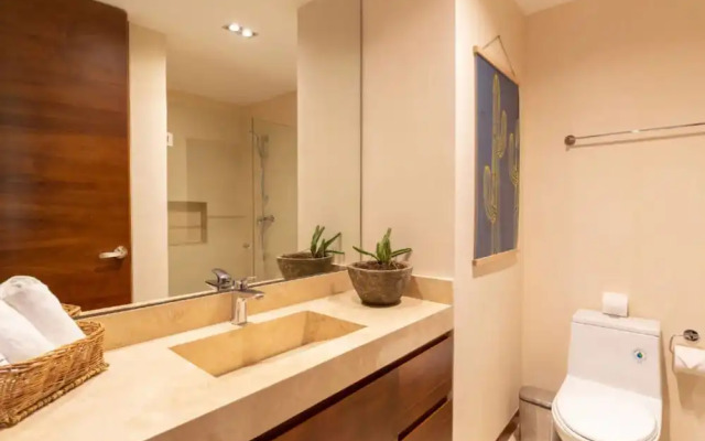 Luxury Penthouse in Aldea Zama, private pool and rooftop, 24 7 security in a gated community