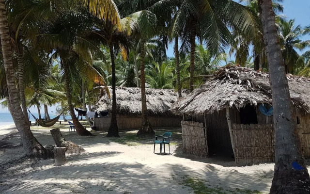 Isla Franklin Cabaña Tubasenika