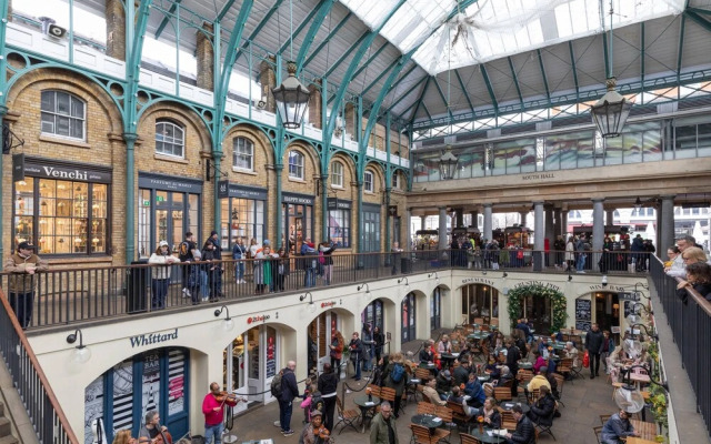 Bury Place by Onefinestay