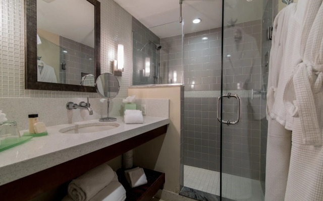 Orchid Key Inn - Adults Only
