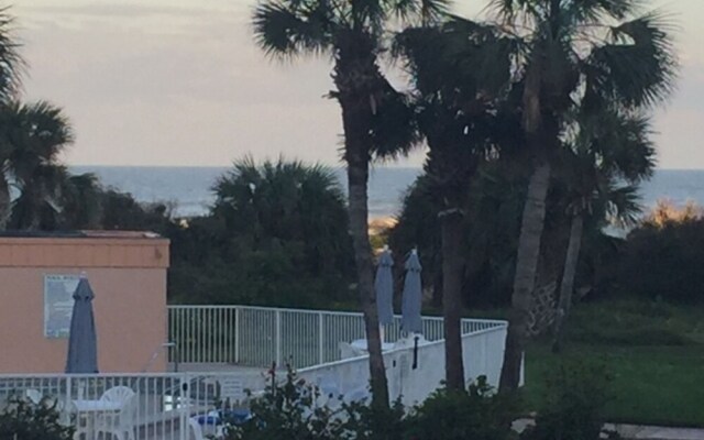 Beach & Tennis 201 by Vtrips