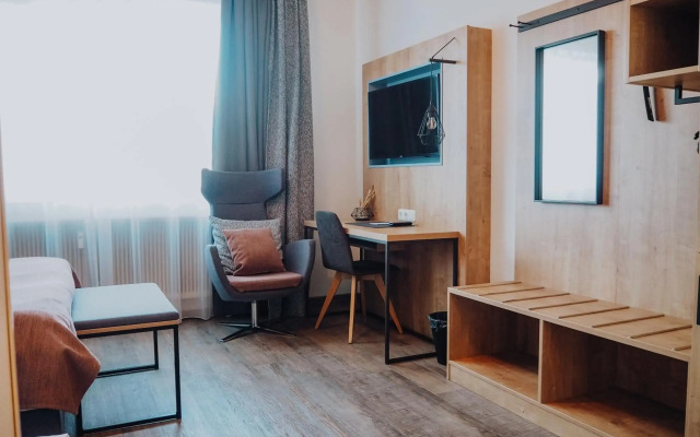 Levy's Rooms & Breakfast