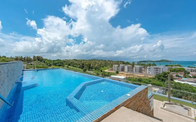 1BR Rooftop Pool Ocean View C189