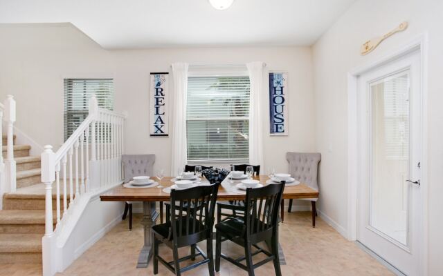 5 Bdrm 5 Bathrm Home at Solterra