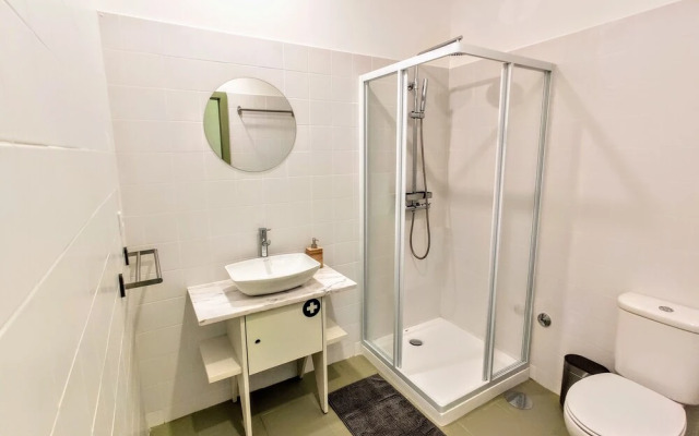 Bombarda Cinema Apartments