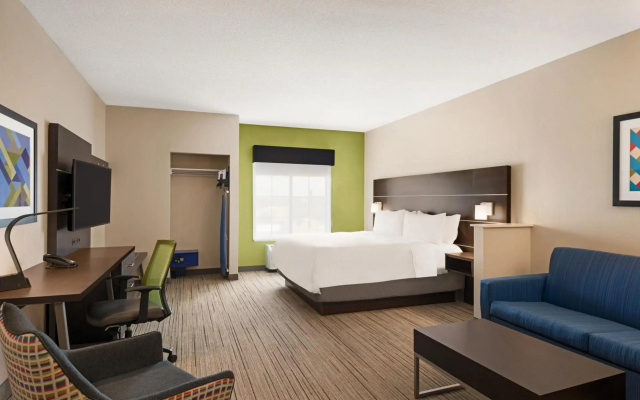 Holiday Inn Express & Suites McAlester by IHG