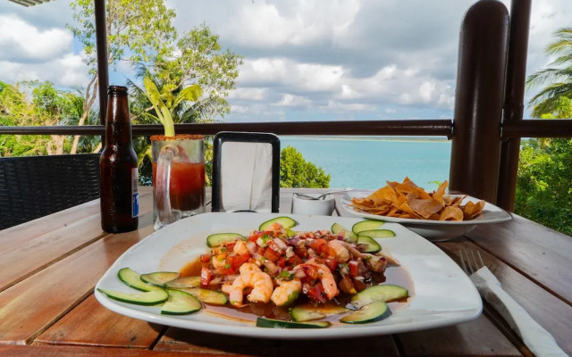 XO Hotel Bacalar - Frente Laguna