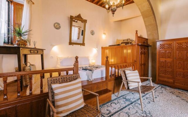 Arte Lindos Villa