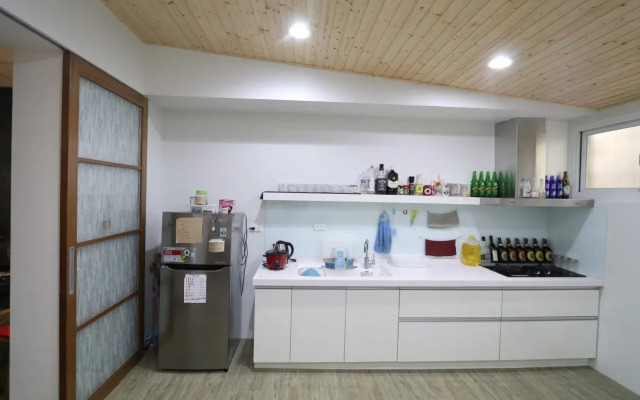 One Dot Dot House