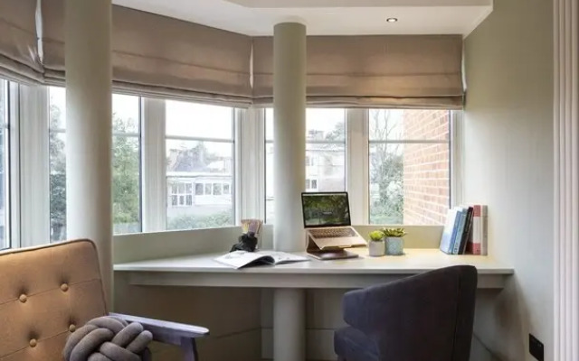 Stylish Studios SOUTHFIELDS STATION