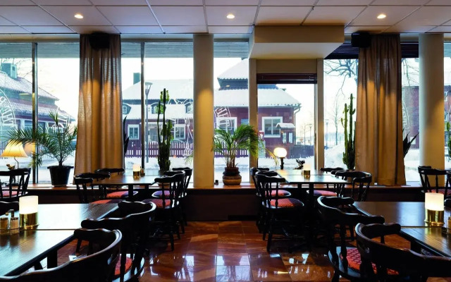 Hotel Bishops Arms Mora
