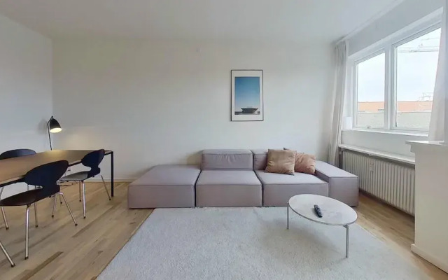 Nice 2-bed in Frederiksberg