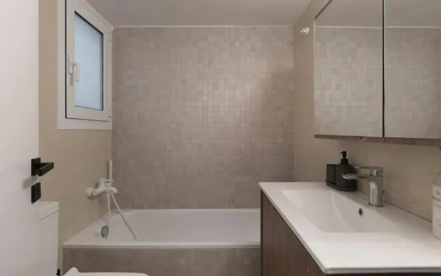 Lycabettus view apartment