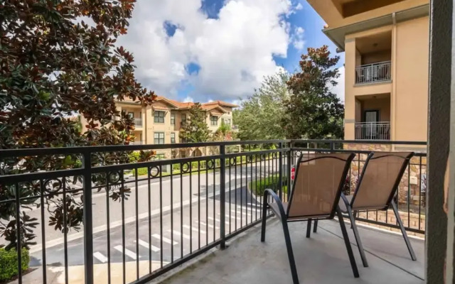 Bella Piazza 903 - 827