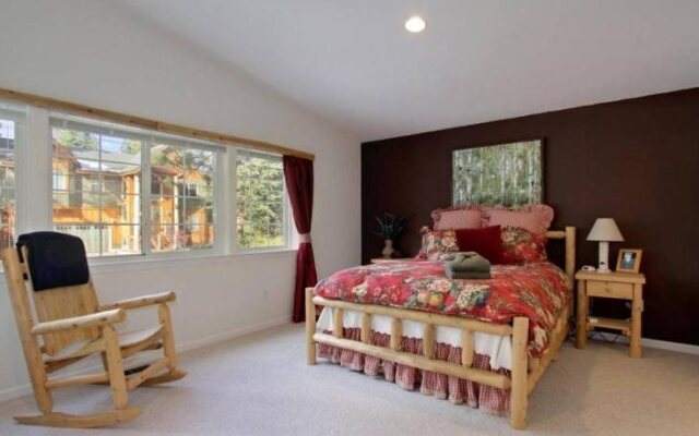 Kamp Koyukon by RedAwning