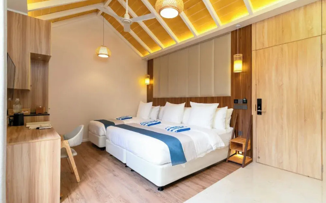 ARIA Beach Ukulhas