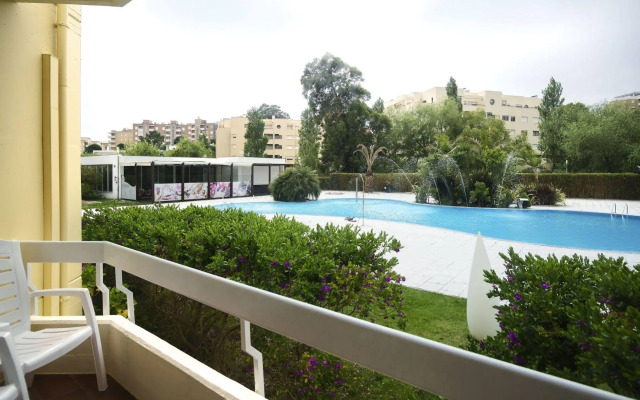 Malibu Foz Hotel - La Maison Younan