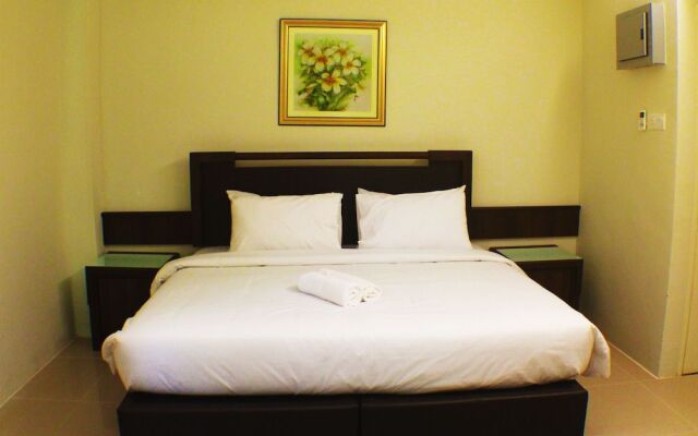 Khalifa Suites Hotel & Apartment