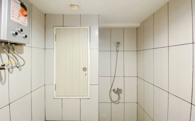 Comfort And Homey Studio Grand Kamala Lagoon Apartment