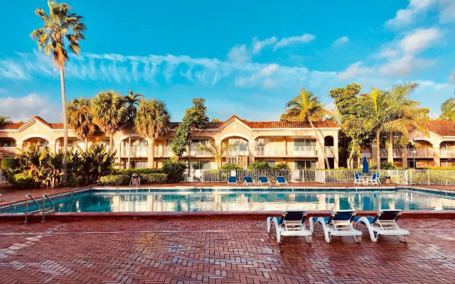 Grand Palms Spa & Golf Resort