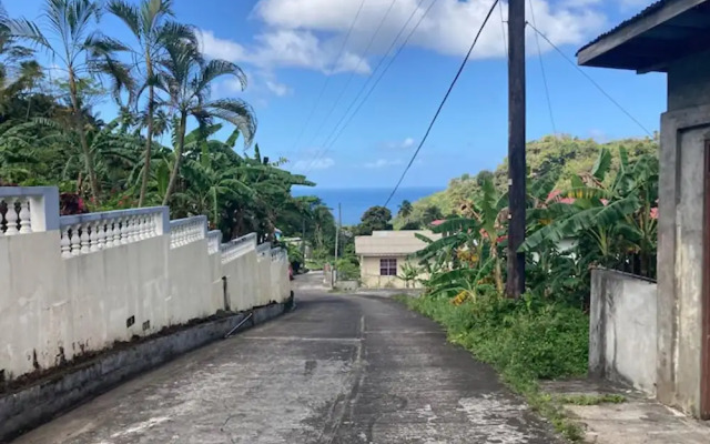 Stunning 2-bed Apartment in Grand Roy, Grenada