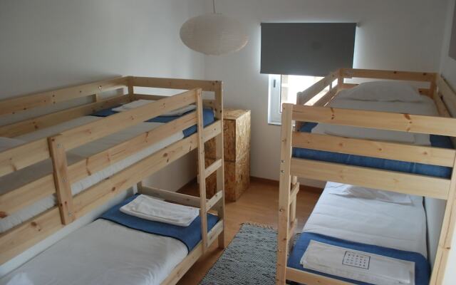 Esposende Guesthouse - Hostel