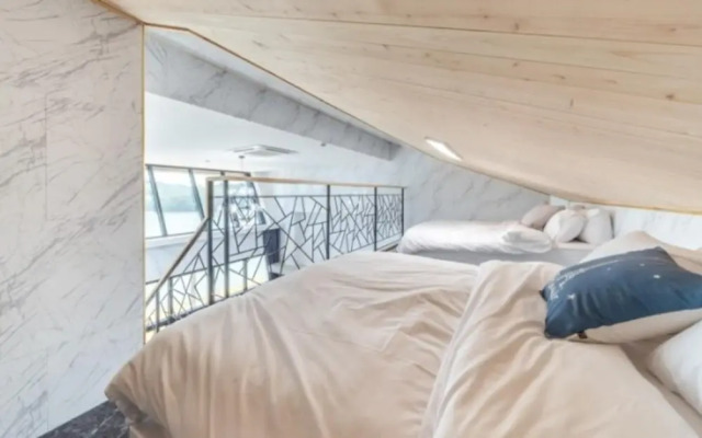 Yeosu Highlark Resort