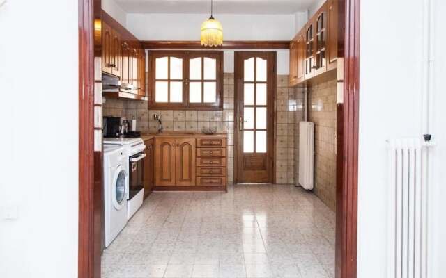Fabulous Apartment in Pireaus