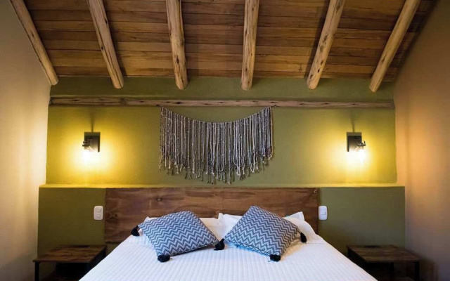 w Peaceful 2BR Riverside Villa in Sacred Valley
