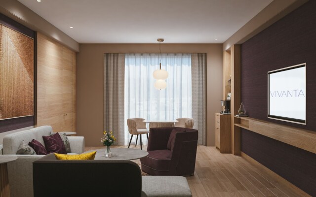 Vivanta Vijayawada, MG Road
