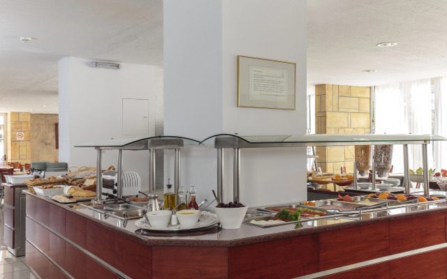 Athena Hotel