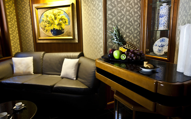 Valadier Hotel