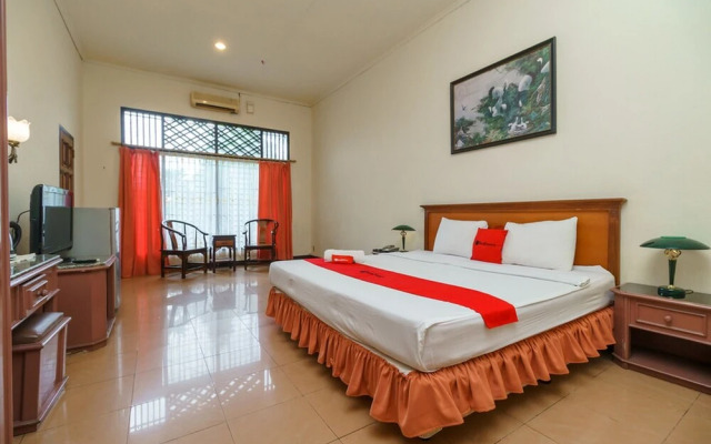 Wisma Jaya by RedDoorz