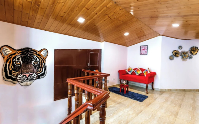 The Sunset Abode Shimla 4BR Valley Views