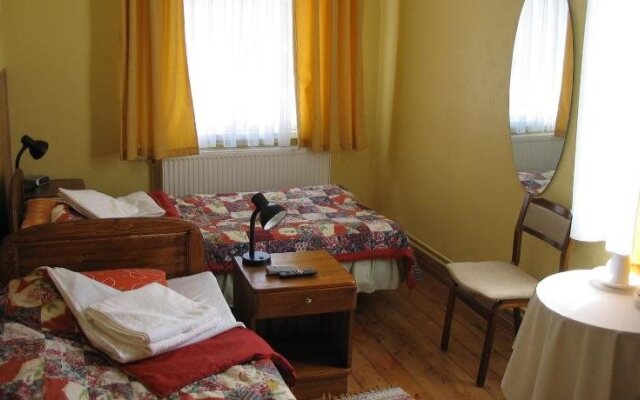 Kastani Home Accommodation