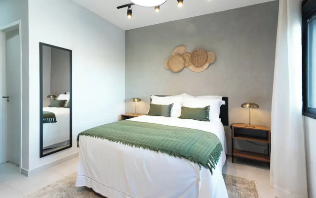 Vila Olimpia Viva Benx Flats by Feel Sampa