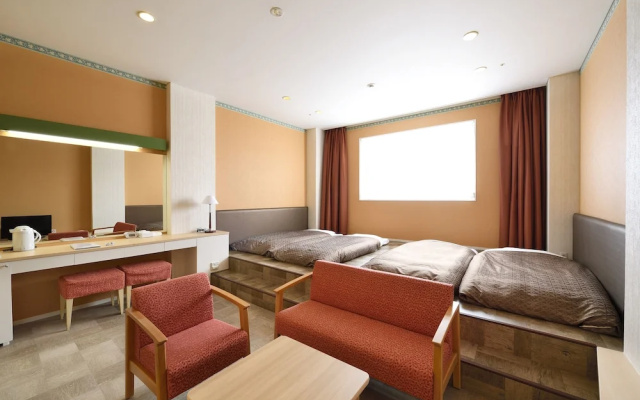 Spa Resort Hawaiians ViR Port