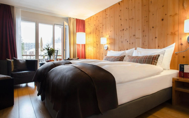 Adula Hotel