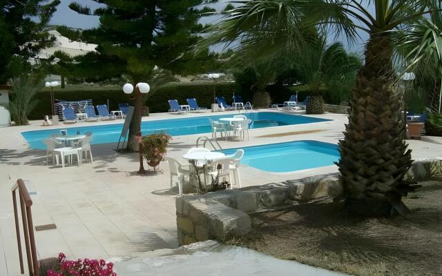 Rantzo Holiday Apartments