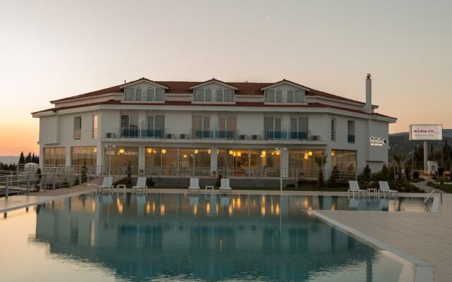 Larina Ninova Thermal SPA & Hotel